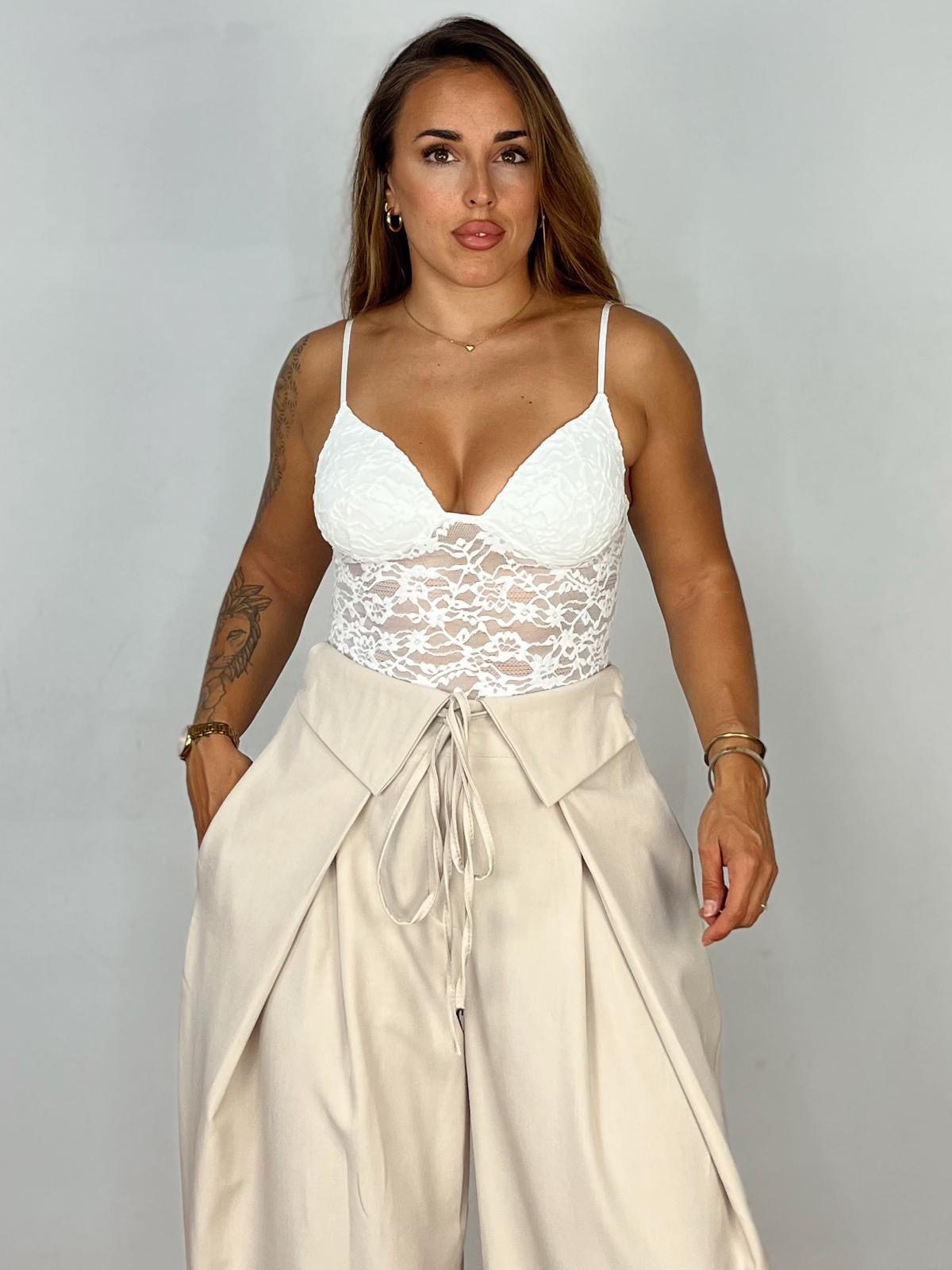 Top Valentina